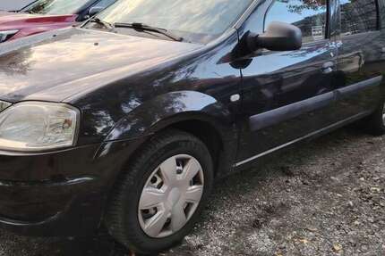 Dacia Logan 145.000 km 2.100 &euro; Coburg 96450