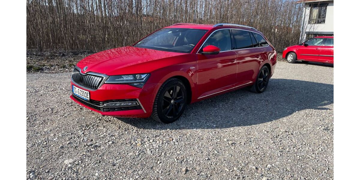 Skoda Superb 99.200 km 22.600 &euro; Inzell 83334