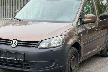 VW Caddy 251.397 km 5.499 &euro; Dietzenbach 63128