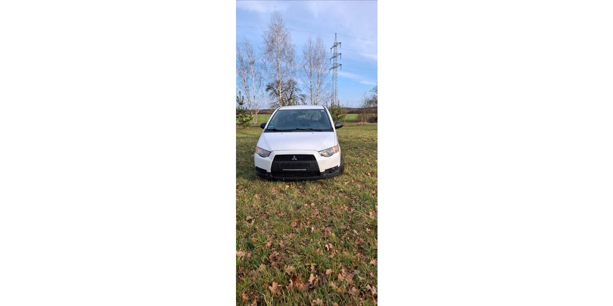 Mitsubishi Colt 237.888 km 1.300 &euro; Freienhufen 01983