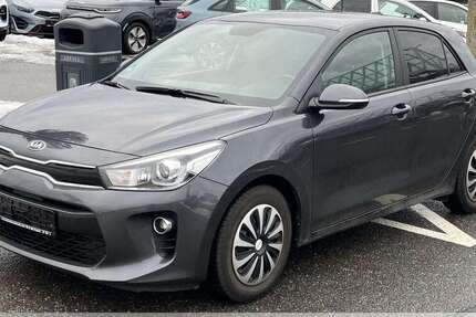 Kia Rio 46.880 km 11.899 &euro; Mittelbach 09224