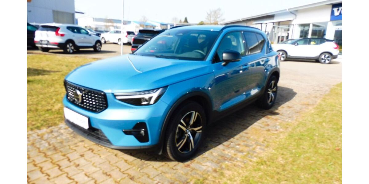 Volvo XC40 30.500 km 36.900 &euro; Deißlingen 78652