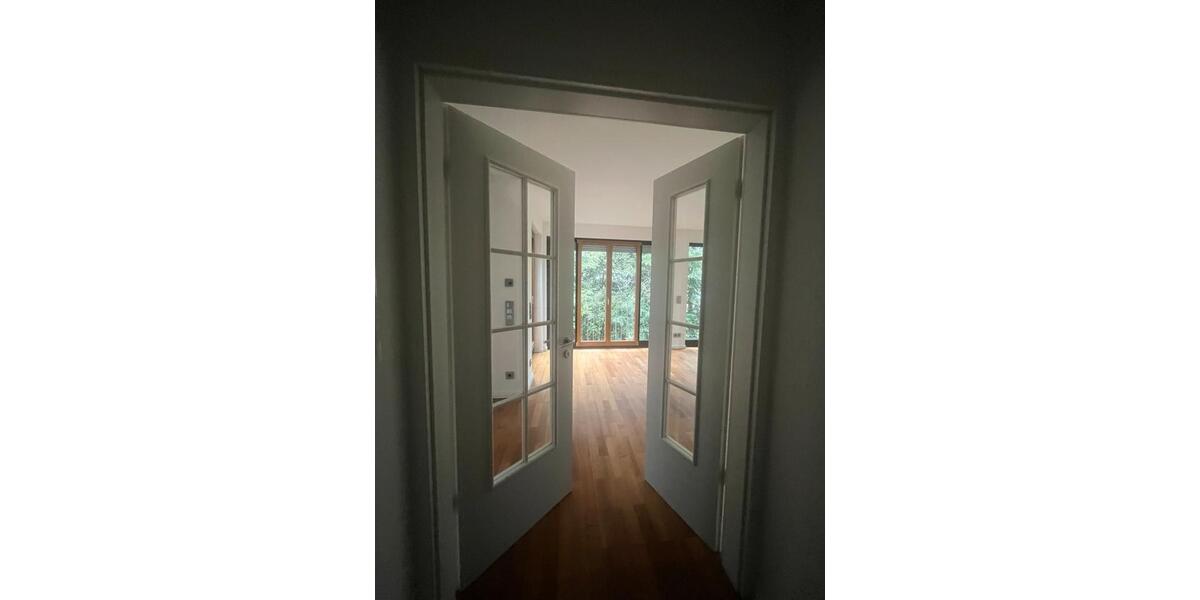 Etagenwohnung Ottobrunn - 2.5 Zimmer, 70 m&sup2;, 1.950&euro; | Angebot:25975833