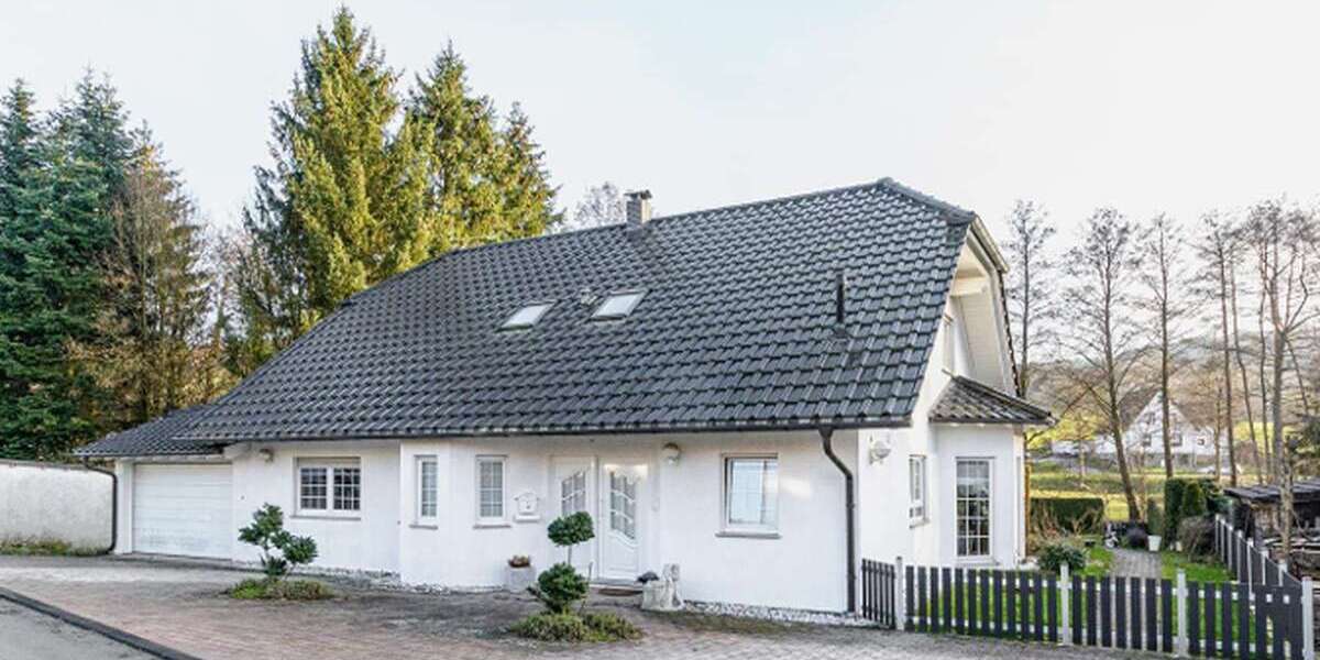 Einfamilienhaus Nordrhein-Westfalen - Waldbröl Waldbröl - 7 Zimmer, 187 m&sup2;, 530.000&euro; | Angebot:26884370