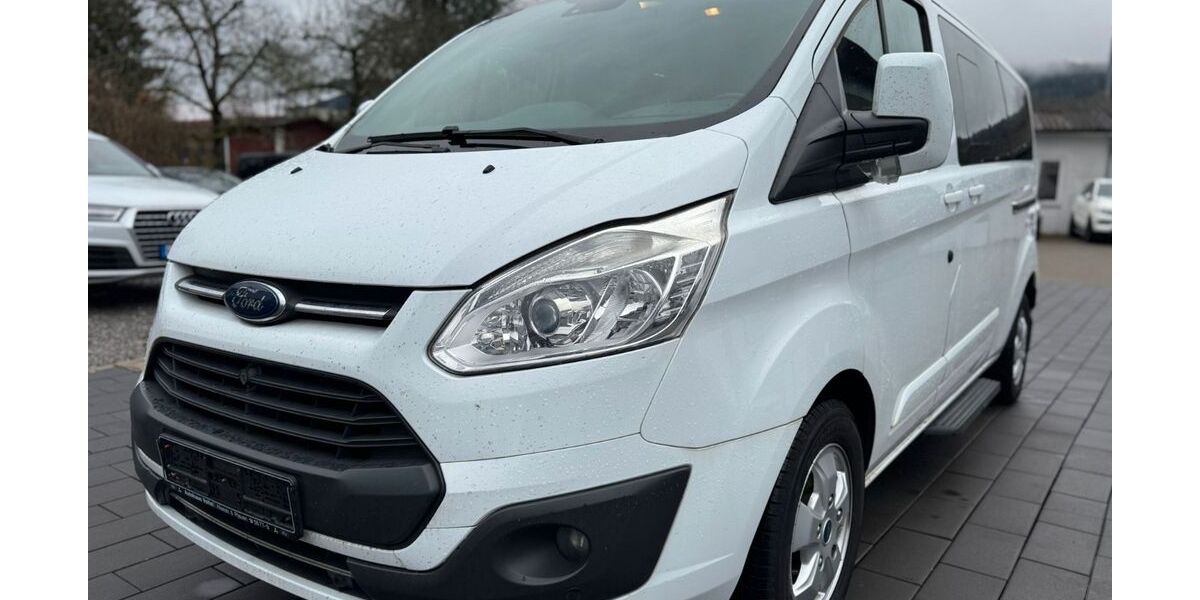 Ford Tourneo Custom 185.500 km 15.200 &euro; Murrhardt 71540