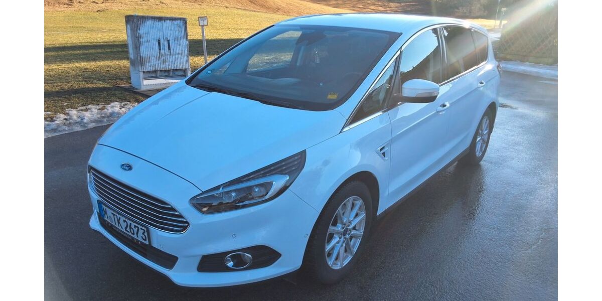 Ford S-Max 278.800 km 6.300 &euro; Stockdorf 82131