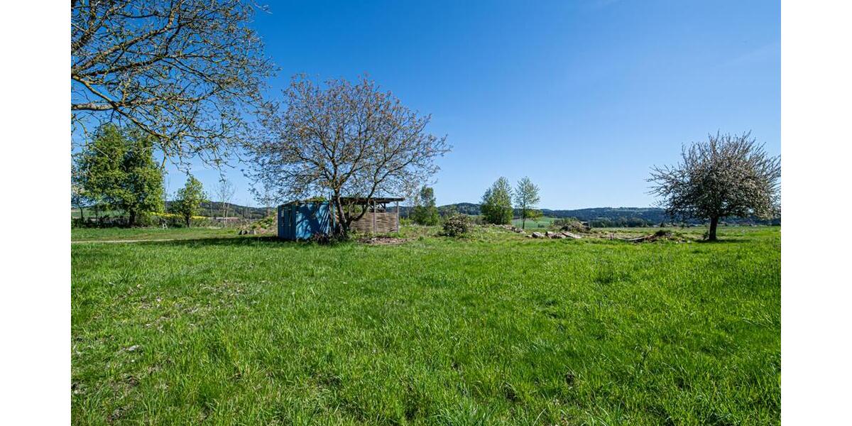 Grundstück mit Potenzial für vielfältige Nutzung in ruhiger Lage - Grundstück Pemfling / Oberdeschenried Oberdeschenried | Angebot:27091096
