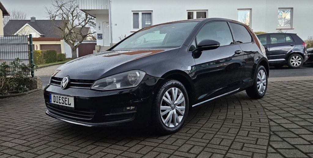 VW Golf 263.000 km 4.999 &euro; künzell 36093