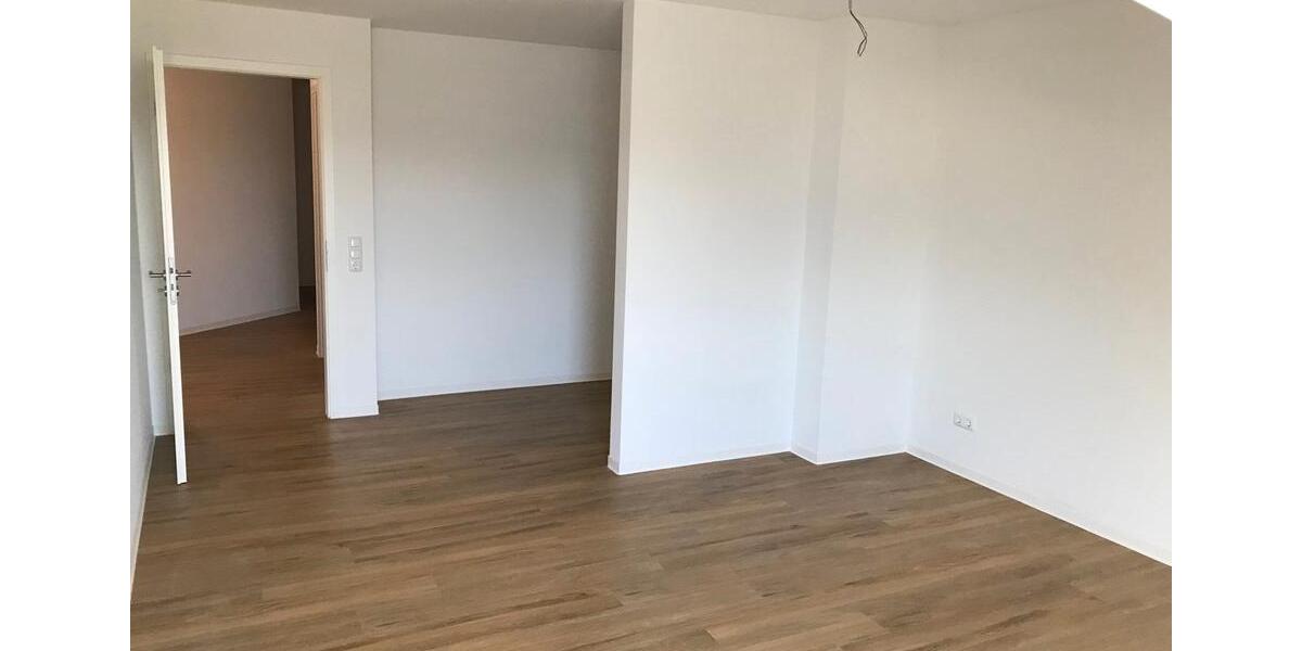 Dachgeschoßwohnung Tellingstedt - 4 Zimmer, 156 m&sup2;, 1.090&euro; | Angebot:26380781