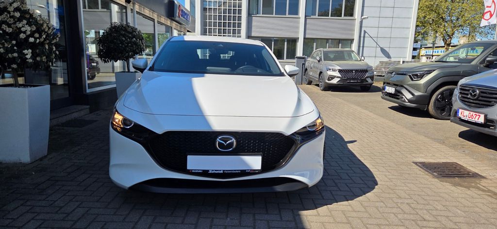 Mazda 3 12.355 km 18.900 &euro; Kaiserslautern 67657