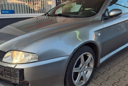 Alfa Romeo GT 200.000 km 1.300 &euro; Büdingen 63654