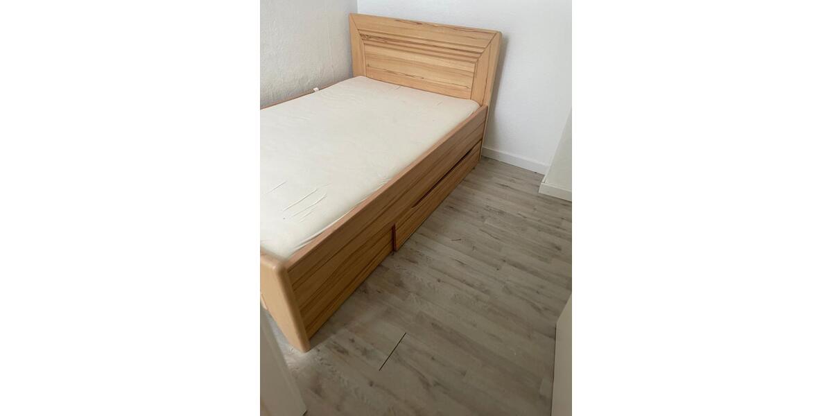 Erdgeschoßwohnung Oldenburg Etzhorn - 5 Zimmer, 110 m&sup2;, 1.000&euro; | Angebot:25420086