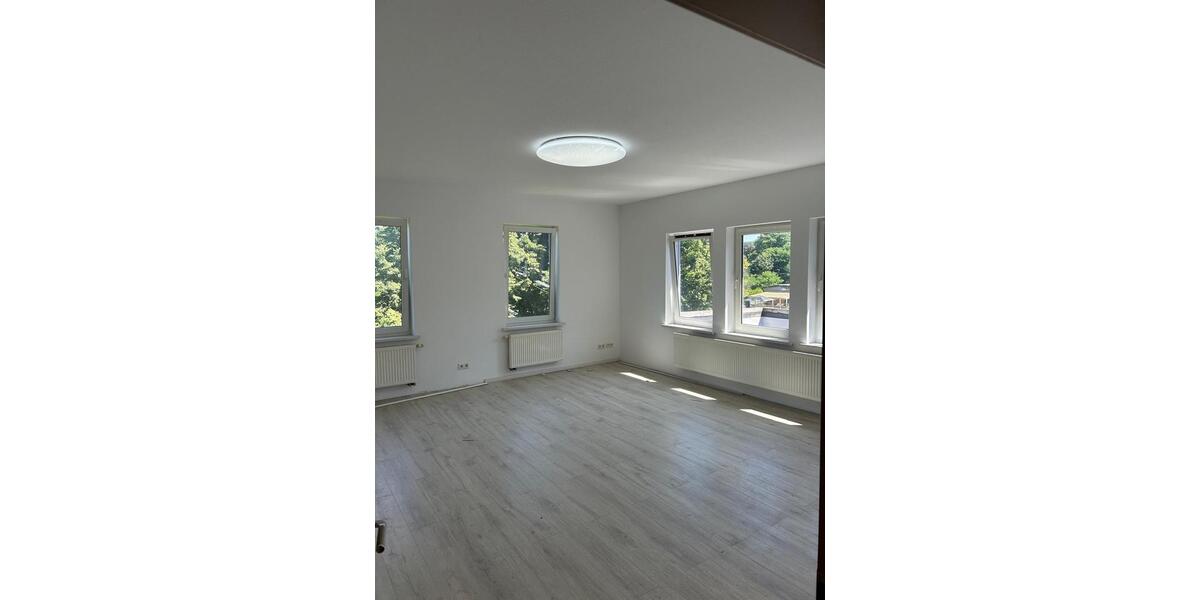 Etagenwohnung Alfeld (Leine) - 3 Zimmer, 151 m&sup2;, 130.000&euro; | Angebot:26869494