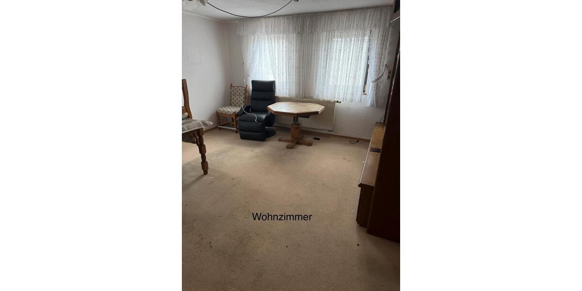 Einfamilienhaus Sulzfeld - 5 Zimmer, 200 m&sup2;, 195.000&euro; | Angebot:24307376