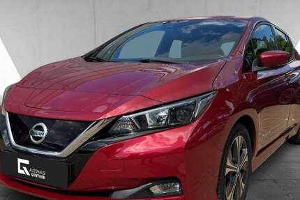 Nissan Leaf 42.176 km 14.990 &euro; Hamburg 20537