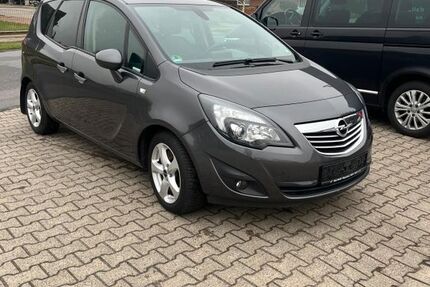 Opel Meriva 115.705 km 4.790 &euro; Cloppenburg 49661