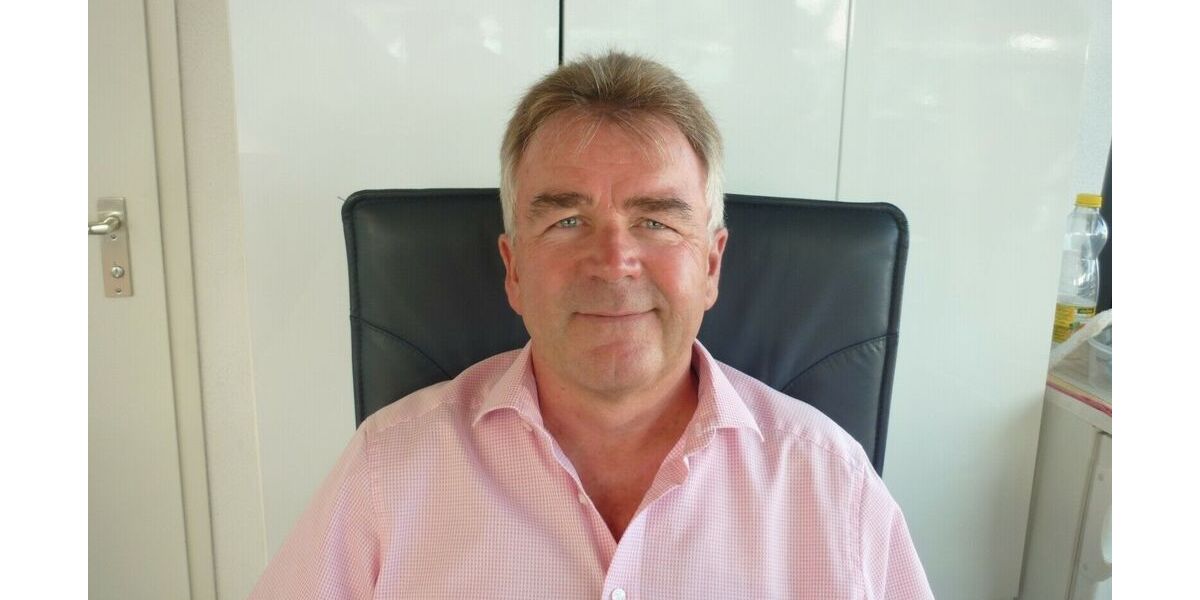 VW Golf 143.000 km 9.900 &euro; Kissing 86438