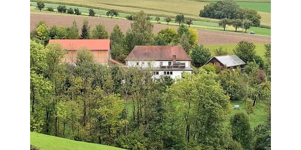 Etagenwohnung Weidenberg - 6 Zimmer, 160 m&sup2;, 298.999&euro; | Angebot:26393772