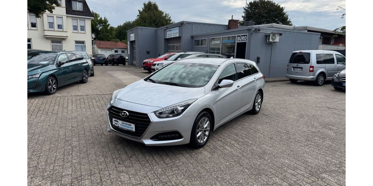 Hyundai i40 220.000 km 6.950 € Nordenham 26954