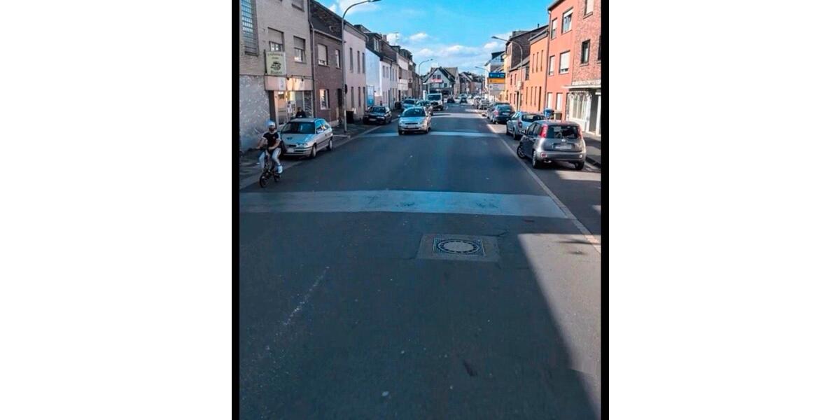 Dachgeschoßwohnung Düren - 5 Zimmer, 90 m&sup2;, 165.000&euro; | Angebot:25576402