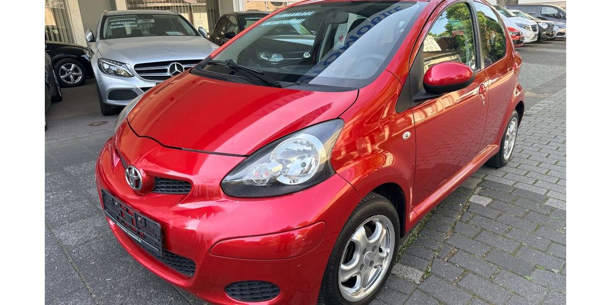Toyota Aygo (X) 143.100 km 3.300 &euro; Iserlohn 58638