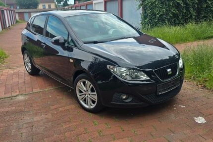 Seat Ibiza 69.150 km 6.300 &euro; Stade 21682