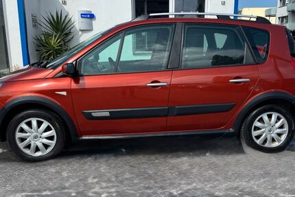 Renault Scenic 129.000 km 3.950 &euro; Gütersloh 33330