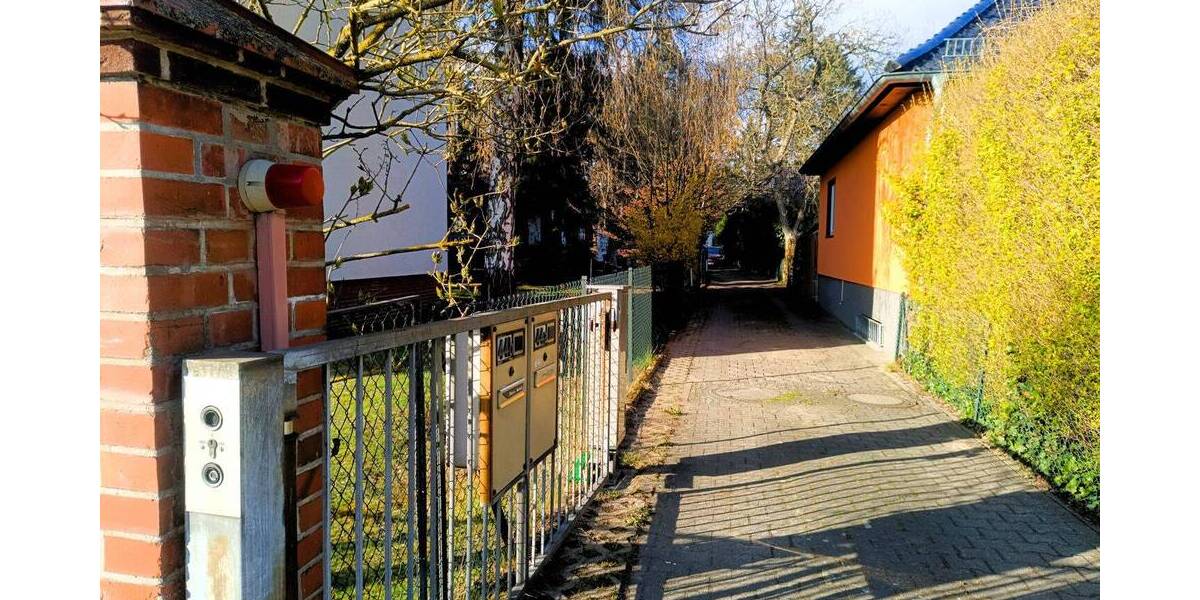Einfamilienhaus Berlin Mariendorf - 8 Zimmer, 220 m&sup2;, 599.000&euro; | Angebot:26875748