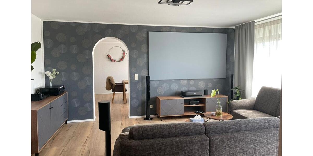 Etagenwohnung Osterburken - 5 Zimmer, 160 m&sup2;, 1.300&euro; | Angebot:26089148