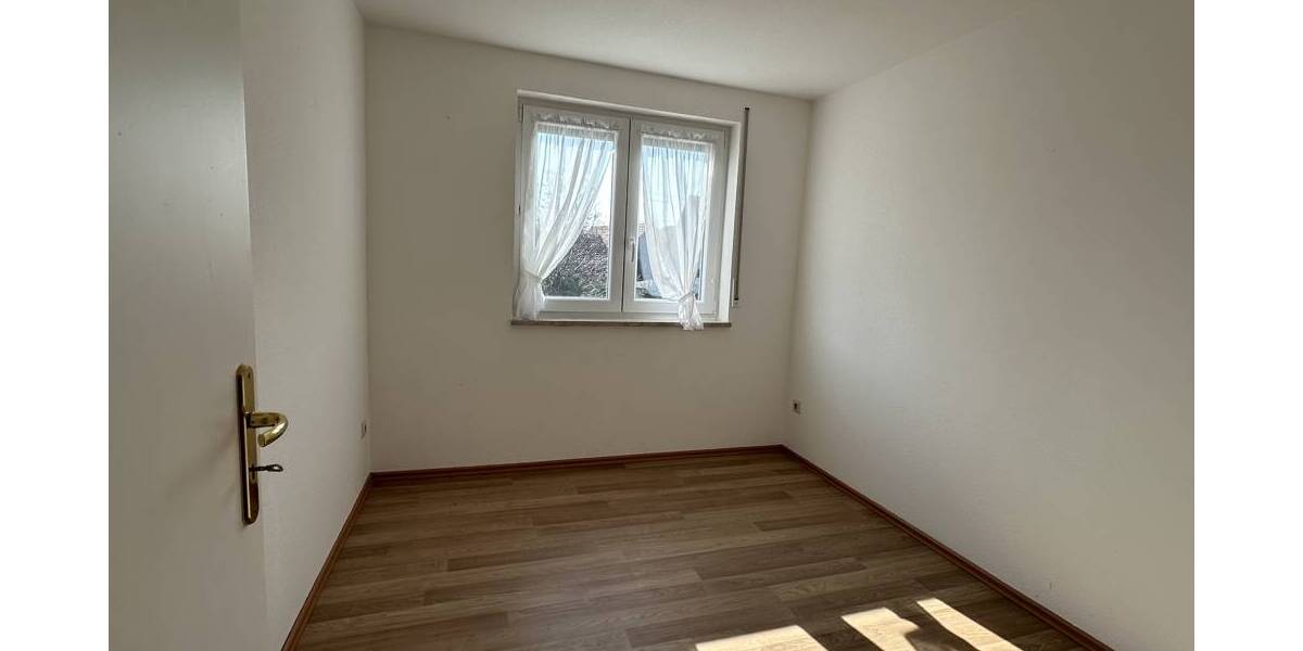 Einfamilienhaus Rottweil / Zepfenhan Zepfenhan - 7 Zimmer, 158 m&sup2;, 195.000&euro; | Angebot:26157441