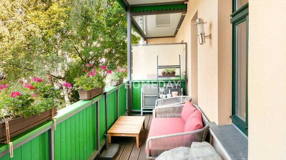 64,83 m² Wohnkomfort in Jugendstilhaus mit Loggia in begehrter Lage von Leipzig-Stötteritz