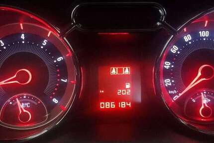 Opel Adam 86.500 km 7.990 € Schretstaken 21493