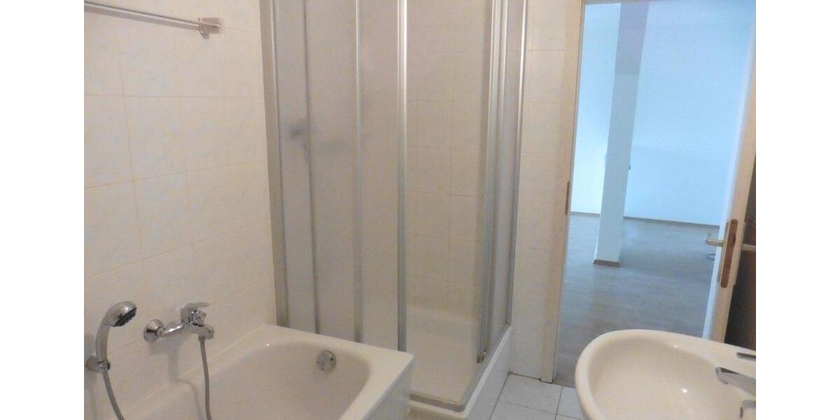 Etagenwohnung Löbau - 2 Zimmer, 55 m&sup2;, 290&euro; | Angebot:25902806