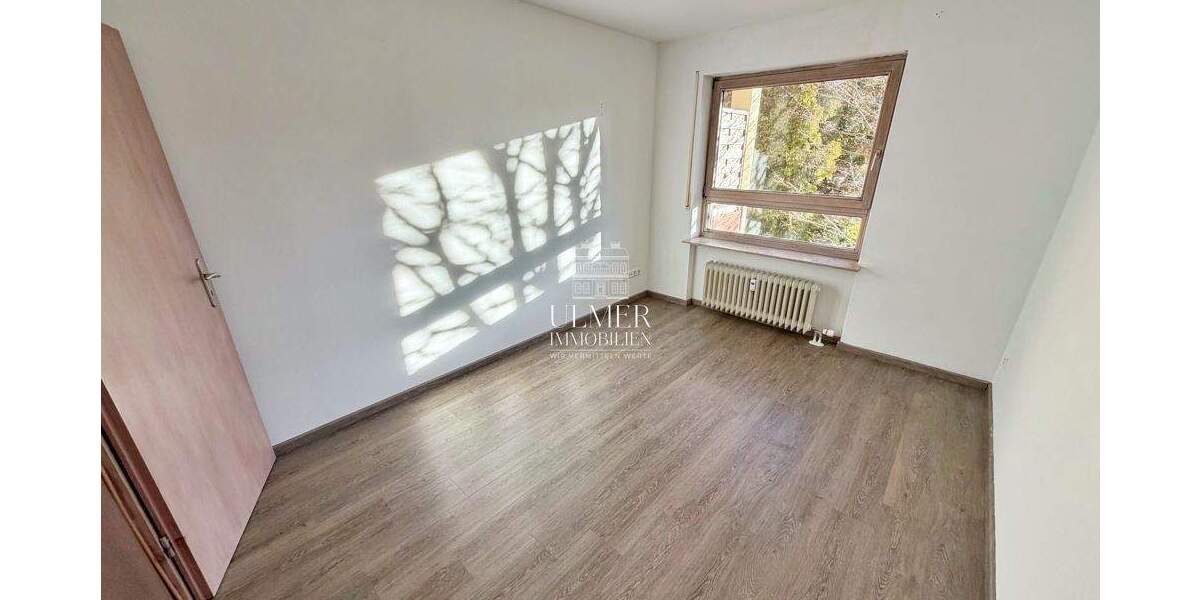 Etagenwohnung Böblingen Dagersheim - 3 Zimmer, 94 m&sup2;, 399.000&euro; | Angebot:25052236