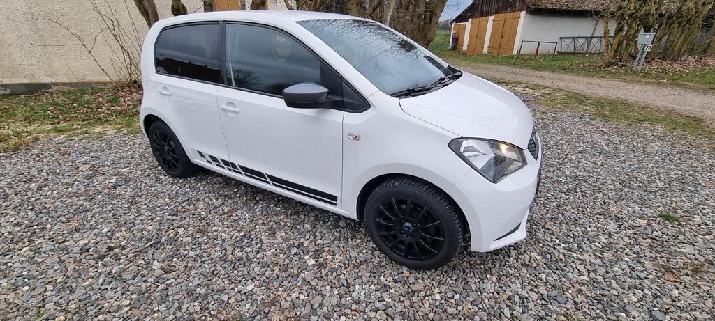 Seat Mii 95.000 km 10.155 &euro; Dornstadt 89160