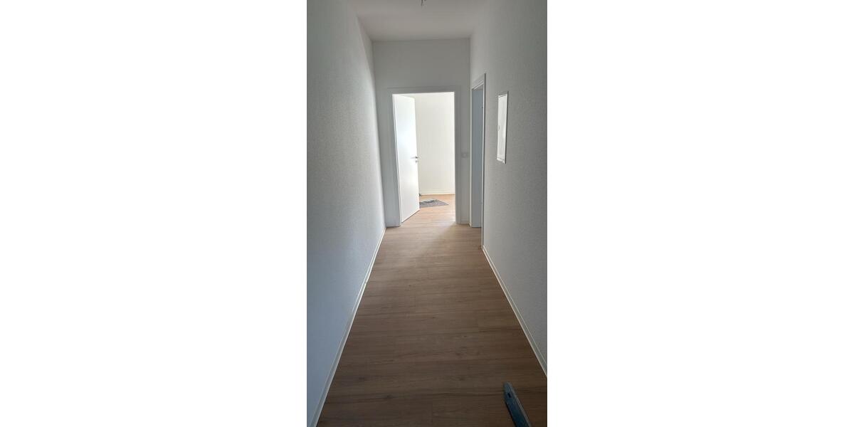 Erdgeschoßwohnung Wetzlar - 3 Zimmer, 100 m&sup2;, 950&euro; | Angebot:26326788