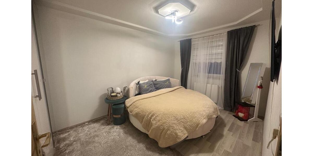 Doppelhaushälfte Neutraubling - 5 Zimmer, 107 m&sup2;, 729.000&euro; | Angebot:27055041