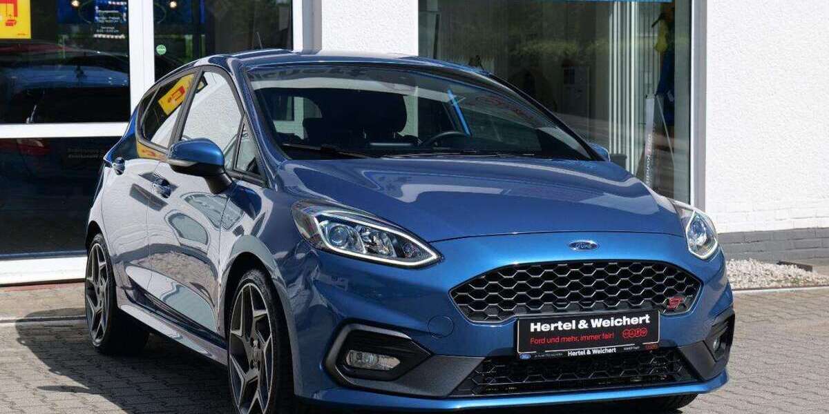 Ford Fiesta 82.000 km 16.990 &euro; Hainichen 09661