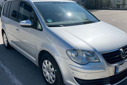 VW Touran 420.725 km 2.100 &euro; Paunzhausen 85307