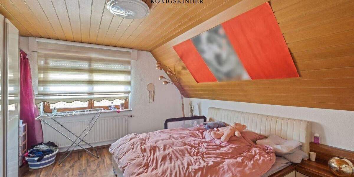 Mehrfamilienhaus, Wohnhaus Weinstadt Beutelsbach - 8 Zimmer, 269 m&sup2;, 1.050.000&euro; | Angebot:24906680