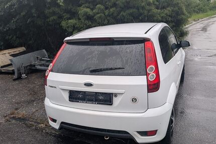 Ford Fiesta 172.000 km 1.500 &euro; Baiersbronn 72270