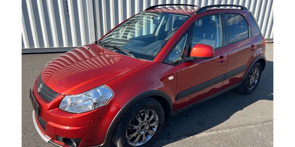 Suzuki SX4 153.000 km 3.299 &euro; Berlin 12057