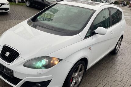 Seat Altea 167.000 km 5.990 &euro; Castrop-Rauxel 44579