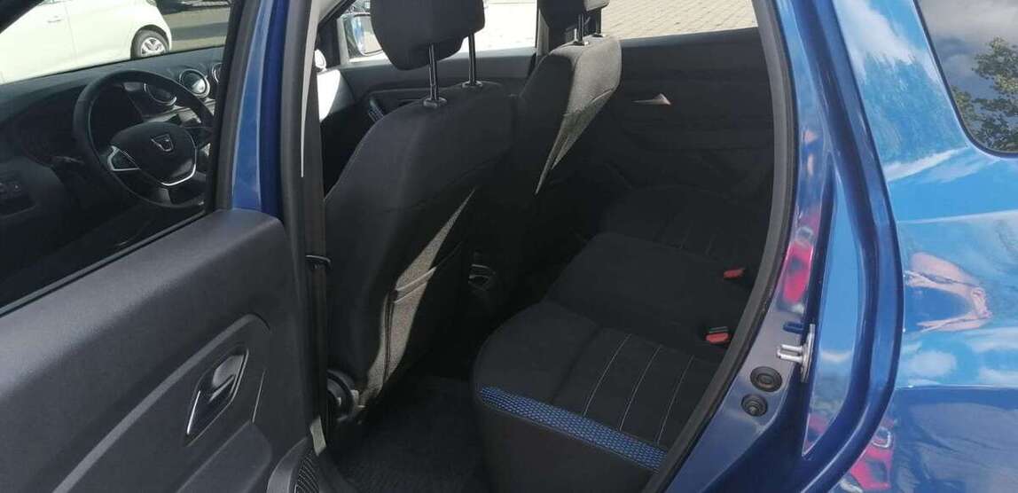 Dacia Duster 41.261 km 15.900 € Rechenberg-Bienenmühle 09623