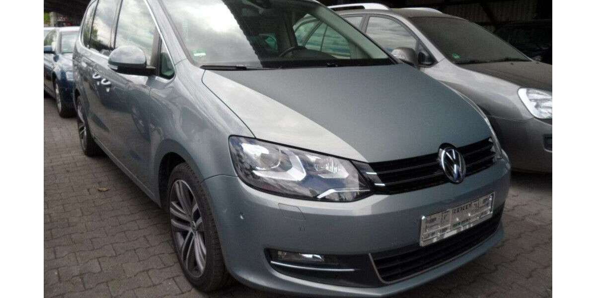 VW Sharan 303.100 km 8.499 &euro; Regensburg 93055