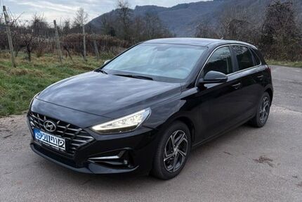 Hyundai i30 80.200 km 14.200 &euro; Neef 56858