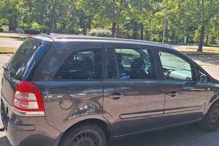 Opel Zafira 245.000 km 2.700 &euro; Rülzheim 76761