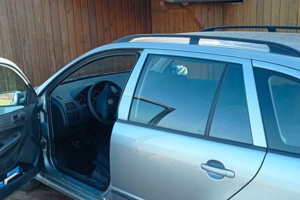 Skoda Fabia 375.000 km 895 &euro; Rentweinsdorf 96184