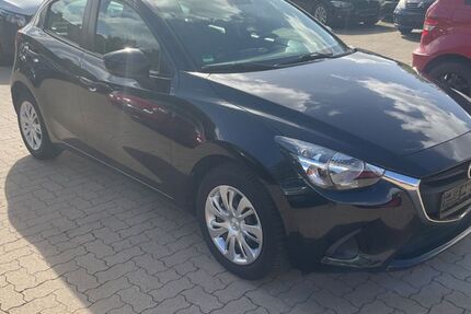 Mazda 2 64.346 km 7.990 &euro; Hamburg 21107