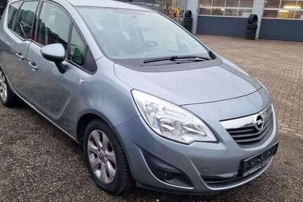 Opel Meriva 71.200 km 4.990 € Thaleischweiler-Fröschen 66987